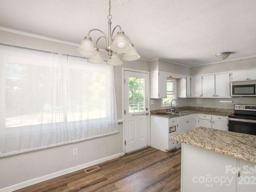 129 Woodland Drive, Havelock, NC 28532.  MLS# CAR4296615, YatesRealty ID 34506. 