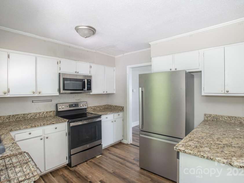 129 Woodland Drive, Havelock, NC 28532.  MLS# CAR4296615, YatesRealty ID 34506. 