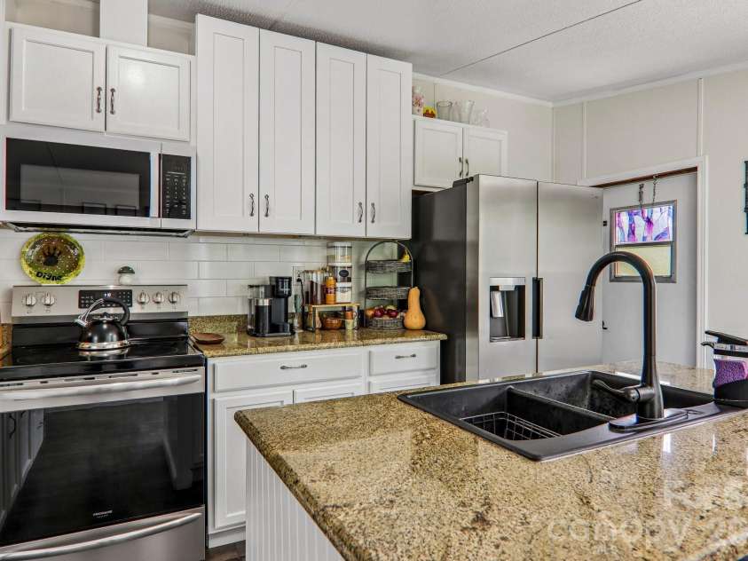 85 Star Flower Road, Alexander, NC 28701.  MLS# CAR4397251, YatesRealty ID 34506. 