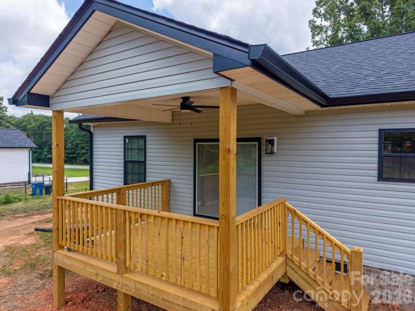 2474 Shoal Road, Crouse, NC 28033.  MLS# CAR4398463, YatesRealty ID 34507. Rear Deck