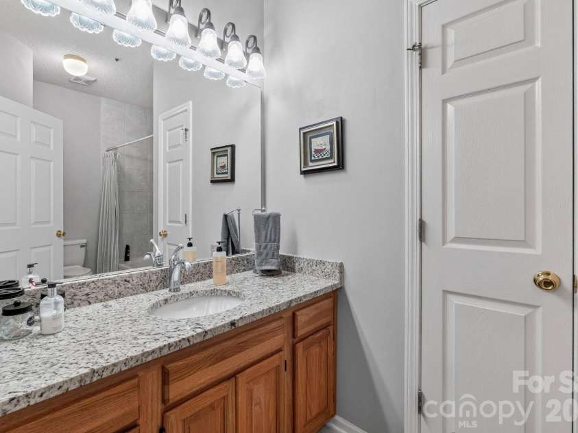 756 Southwest Drive, Davidson, NC 28036.  MLS# CAR4399125, YatesRealty ID 34508. 