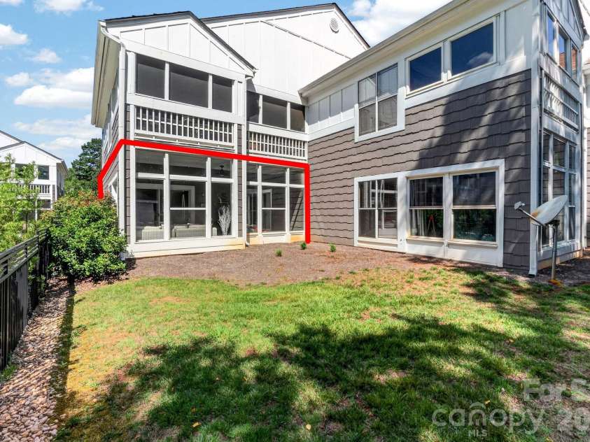 756 Southwest Drive, Davidson, NC 28036.  MLS# CAR4399125, YatesRealty ID 34508. 