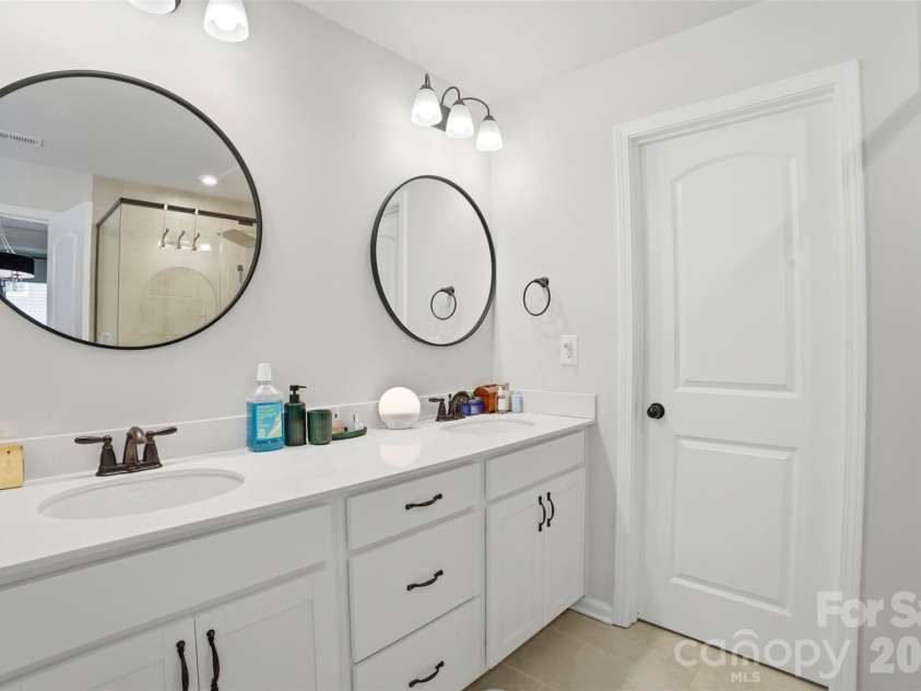 3832 Amalia Place, Indian Land, SC 29707.  MLS# CAR4393906, YatesRealty ID 34509. Primary Bathroom