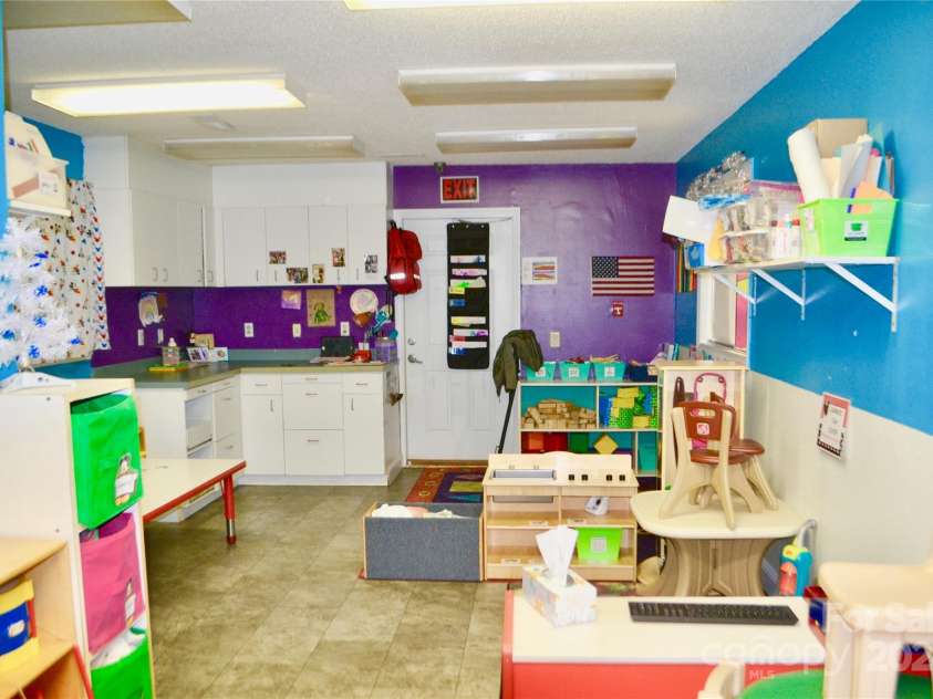 143 Henrietta Street, Ellenboro, NC 28040.  MLS# CAR4190583, YatesRealty ID 3451. 