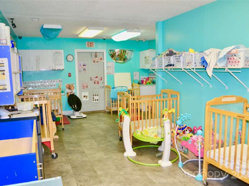 143 Henrietta Street, Ellenboro, NC 28040.  MLS# CAR4190583, YatesRealty ID 3451. 