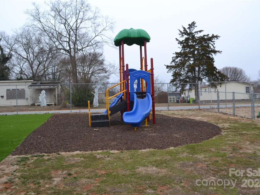 143 Henrietta Street, Ellenboro, NC 28040.  MLS# CAR4190583, YatesRealty ID 3451. 