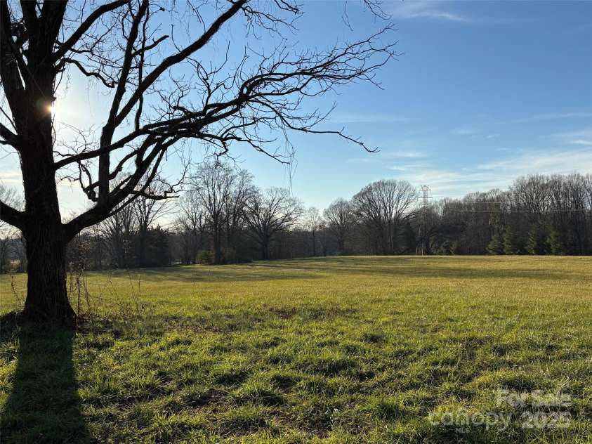 150 Old Georgia Road, Statesville, NC 28625.  MLS# CAR4324519, YatesRealty ID 3451. 