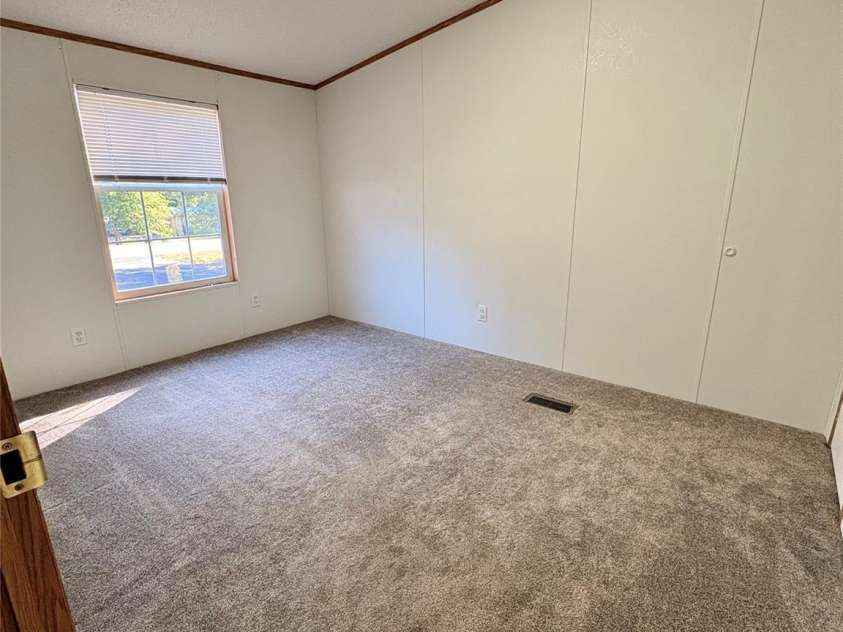 5422 Wrenn Drive, Catawba, NC 28037.  MLS# CAR4399094, YatesRealty ID 34511. Bedroom 2