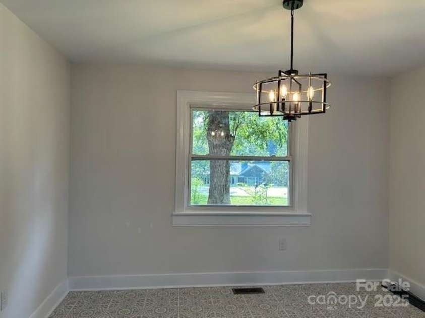 3050 Wilkesboro Highway, Statesville, NC 28625.  MLS# CAR4290820, YatesRealty ID 34512. 
