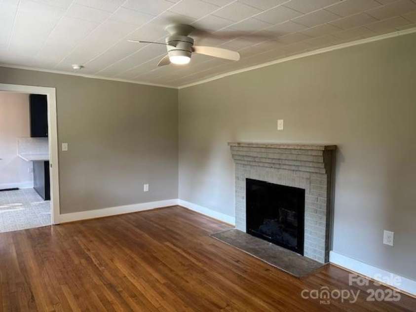 3050 Wilkesboro Highway, Statesville, NC 28625.  MLS# CAR4290820, YatesRealty ID 34512. 