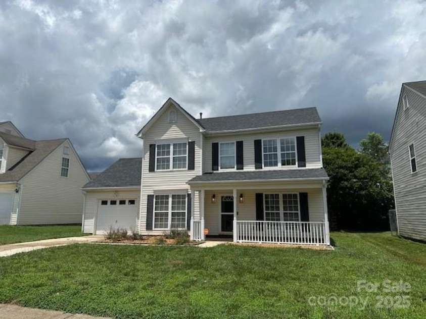2113 Ballingarry Drive, Statesville, NC 28625.  MLS# CAR4277478, YatesRealty ID 34513. 