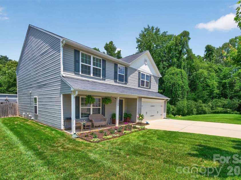 1200 Catawba Run, Lowell, NC 28098.  MLS# CAR4392613, YatesRealty ID 34515. Front Exterior 