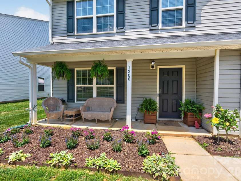 1200 Catawba Run, Lowell, NC 28098.  MLS# CAR4392613, YatesRealty ID 34515. Front Exterior 