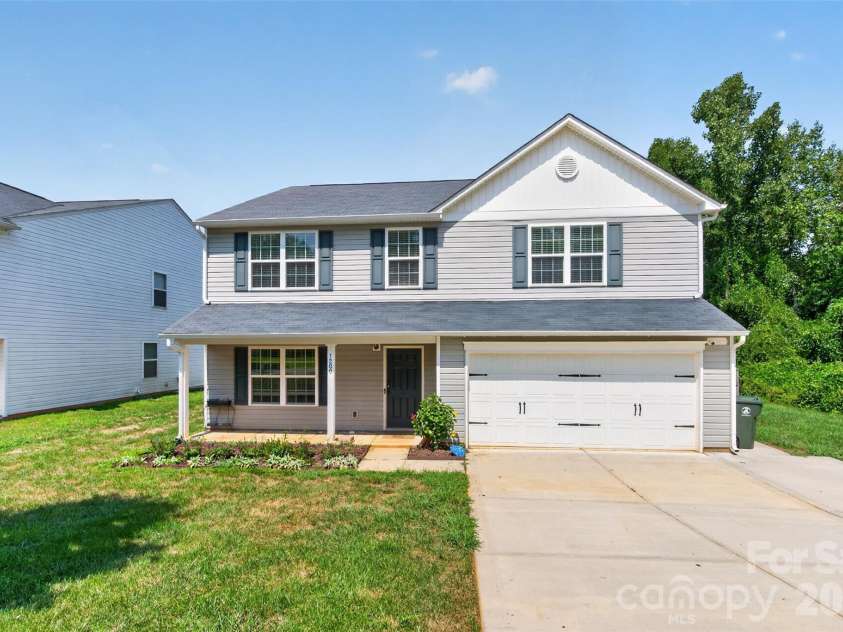 1200 Catawba Run, Lowell, NC 28098.  MLS# CAR4426073, YatesRealty ID 34515. 