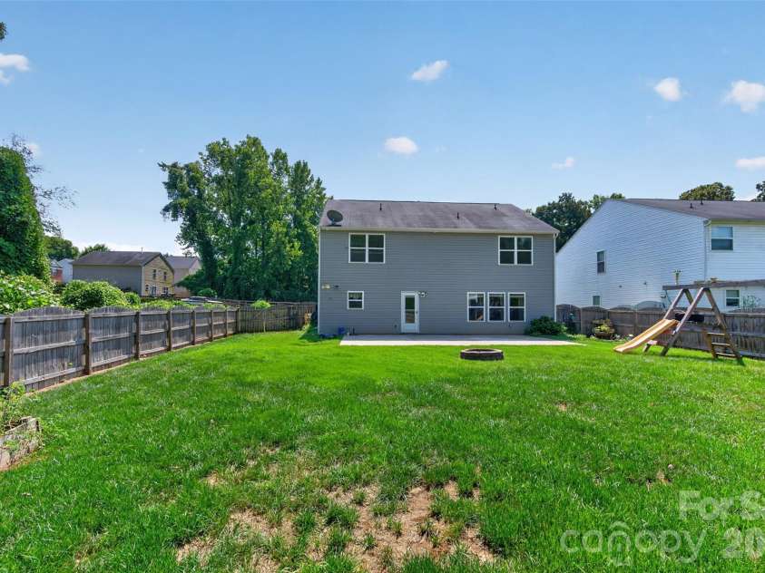 1200 Catawba Run, Lowell, NC 28098.  MLS# CAR4426073, YatesRealty ID 34515. 