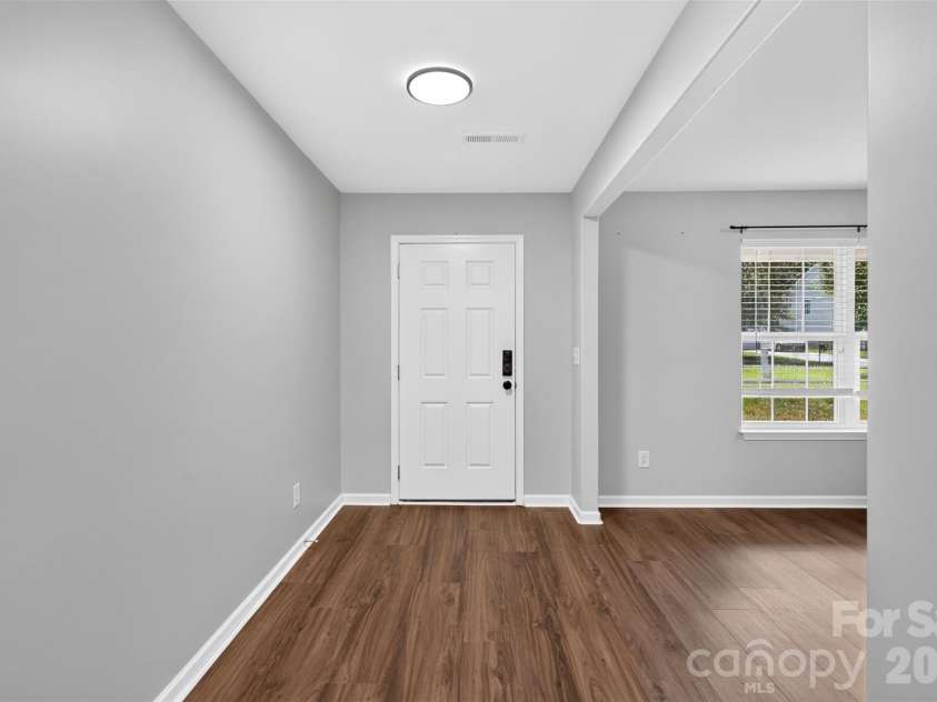 1200 Catawba Run, Lowell, NC 28098.  MLS# CAR4426073, YatesRealty ID 34515. 