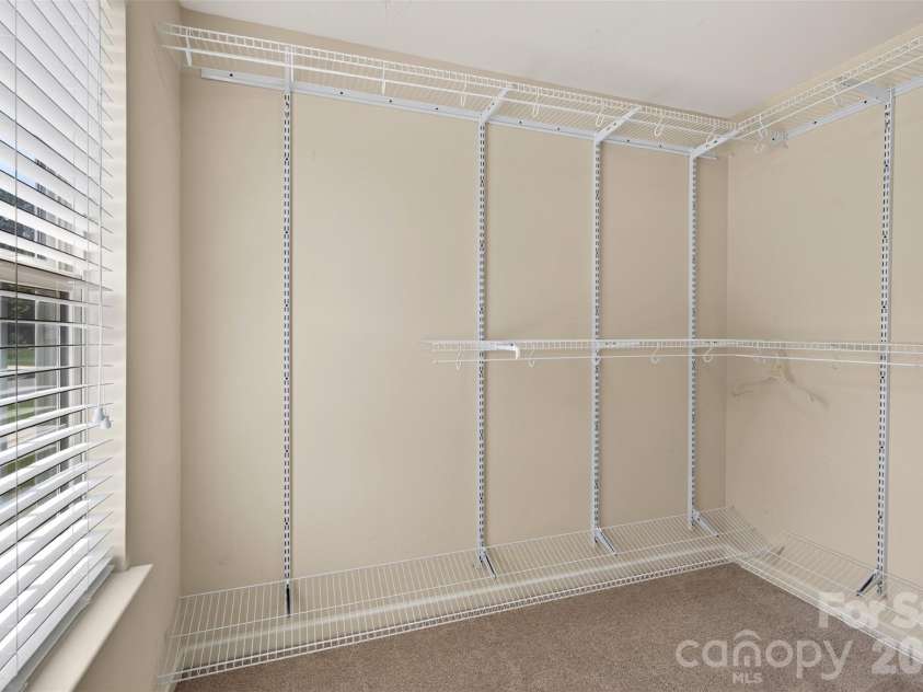 1200 Catawba Run, Lowell, NC 28098.  MLS# CAR4426073, YatesRealty ID 34515. 