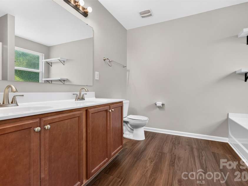 1200 Catawba Run, Lowell, NC 28098.  MLS# CAR4426073, YatesRealty ID 34515. 