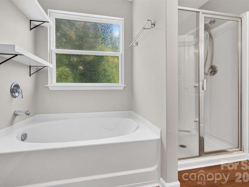 1200 Catawba Run, Lowell, NC 28098.  MLS# CAR4426073, YatesRealty ID 34515. 