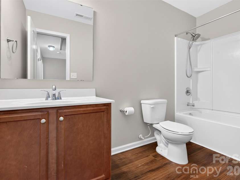 1200 Catawba Run, Lowell, NC 28098.  MLS# CAR4426073, YatesRealty ID 34515. 