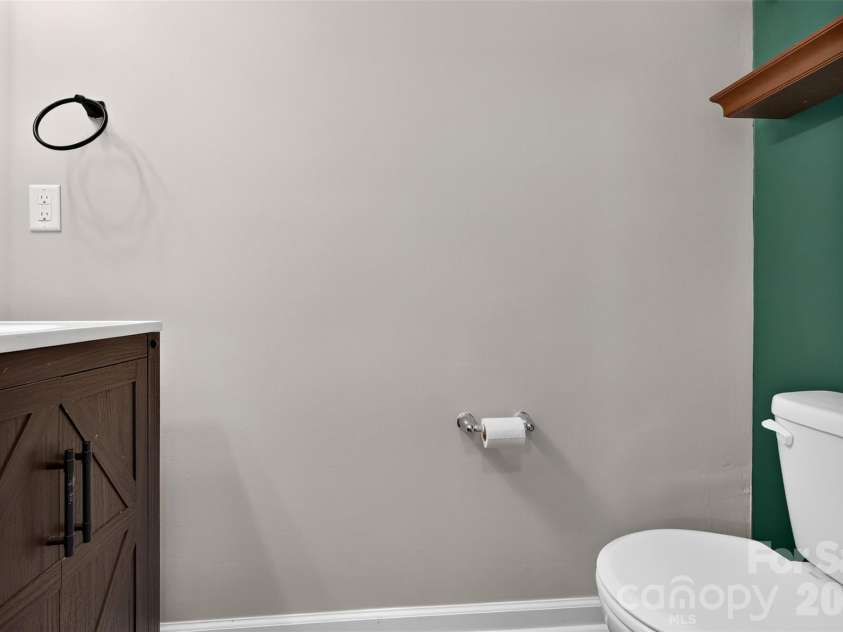 1200 Catawba Run, Lowell, NC 28098.  MLS# CAR4426073, YatesRealty ID 34515. 