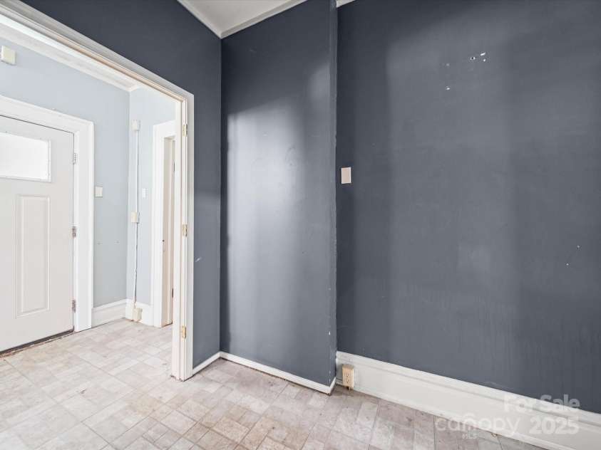 324 Park Avenue, Rock Hill, SC 29730.  MLS# CAR4292742, YatesRealty ID 34516. 
