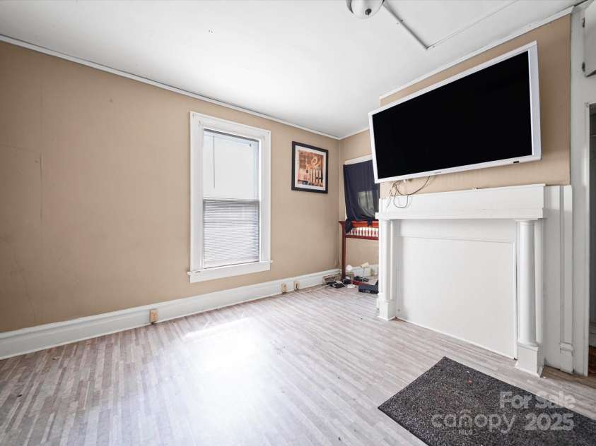 324 Park Avenue, Rock Hill, SC 29730.  MLS# CAR4292742, YatesRealty ID 34516. 