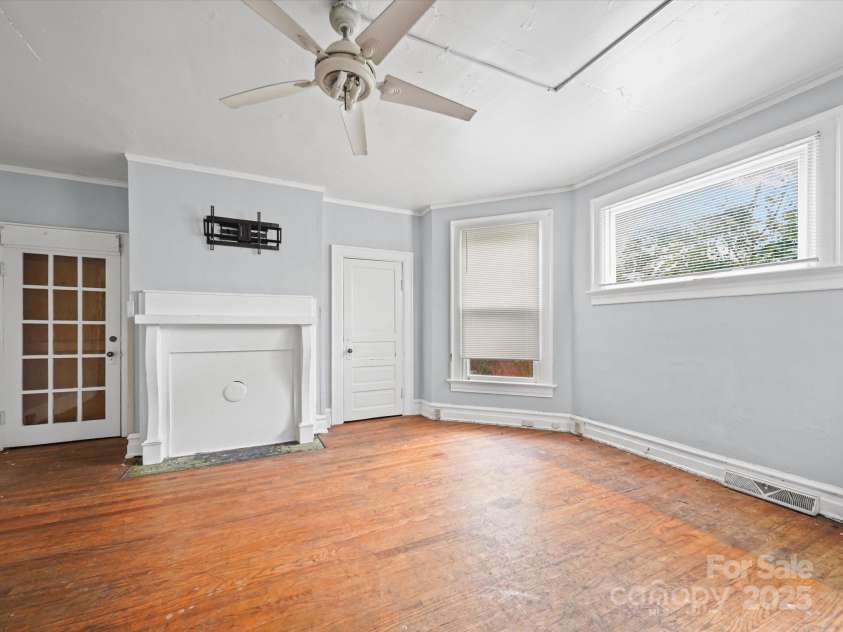 324 Park Avenue, Rock Hill, SC 29730.  MLS# CAR4292742, YatesRealty ID 34516. 
