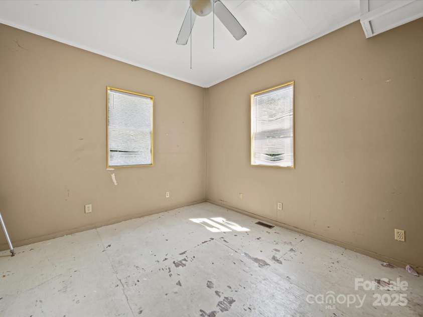324 Park Avenue, Rock Hill, SC 29730.  MLS# CAR4292742, YatesRealty ID 34516. 