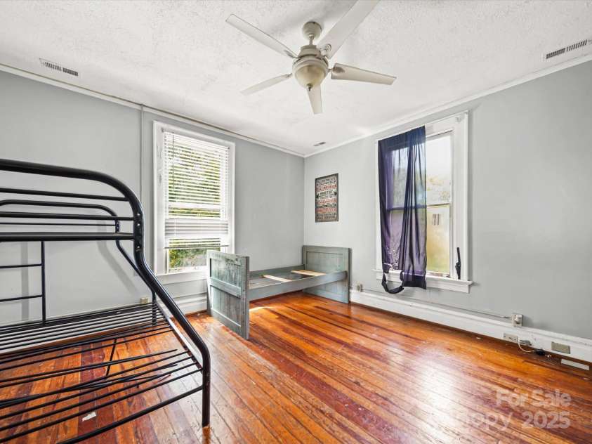 324 Park Avenue, Rock Hill, SC 29730.  MLS# CAR4292742, YatesRealty ID 34516. 