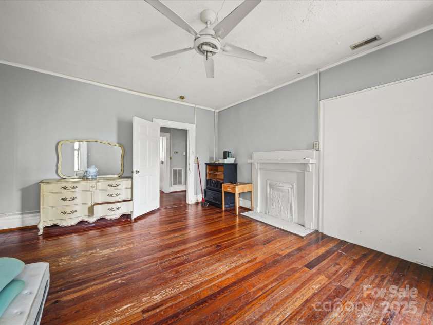 324 Park Avenue, Rock Hill, SC 29730.  MLS# CAR4292742, YatesRealty ID 34516. 