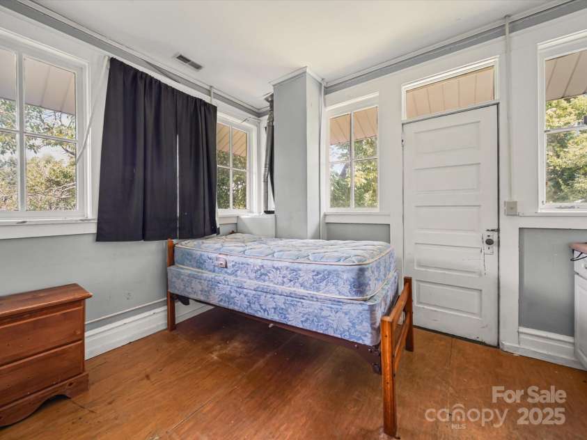 324 Park Avenue, Rock Hill, SC 29730.  MLS# CAR4292742, YatesRealty ID 34516. 