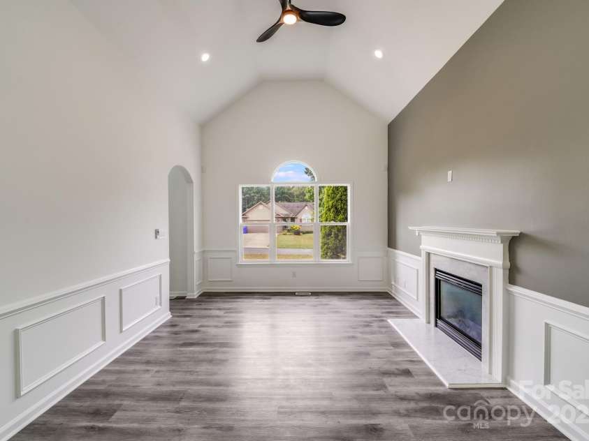 144 Walking Horse Run, Stanley, NC 28164.  MLS# CAR4288143, YatesRealty ID 34517. 