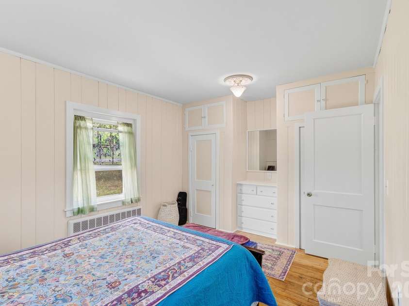 629 Bailey Street, Mars Hill, NC 28754.  MLS# CAR4397474, YatesRealty ID 34517. 