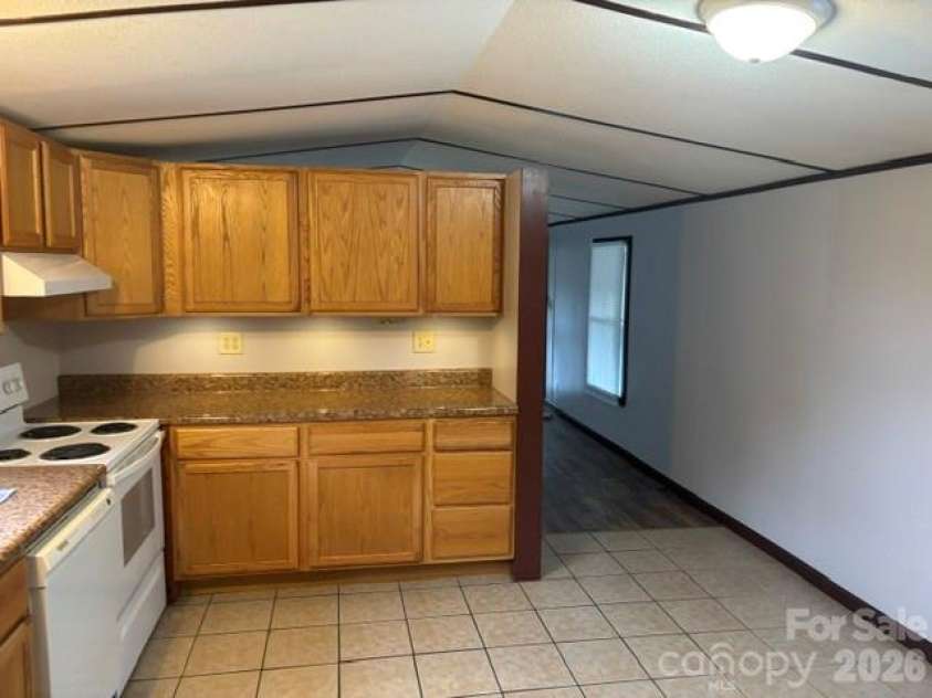 2327 Rufus Ratchford Road, Gastonia, NC 28056.  MLS# CAR4393506, YatesRealty ID 34518. 