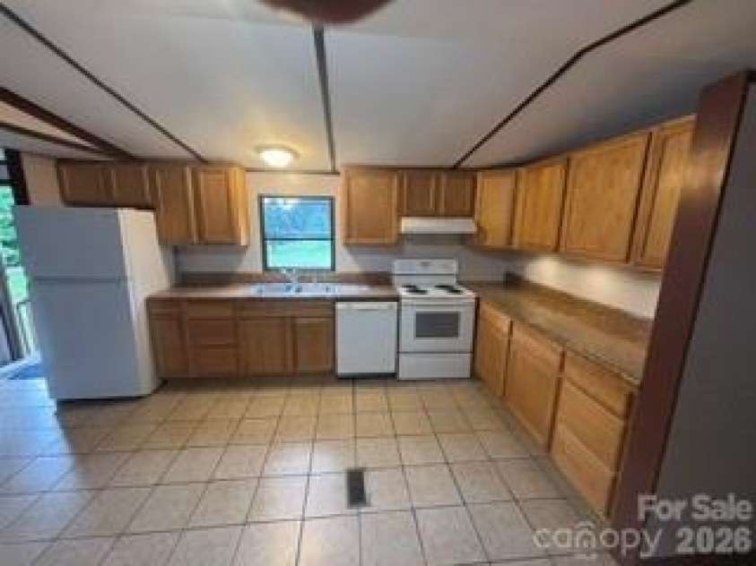2327 Rufus Ratchford Road, Gastonia, NC 28056.  MLS# CAR4393506, YatesRealty ID 34518. 