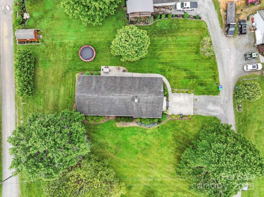 242 Pattys Chapel Road, Fletcher, NC 28732.  MLS# CAR4264130, YatesRealty ID 34519. 