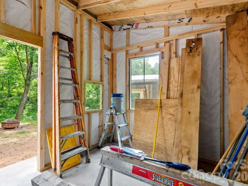 345 MONTICELLO Road, Weaverville, NC 28787.  MLS# CAR4395937, YatesRealty ID 34519. 