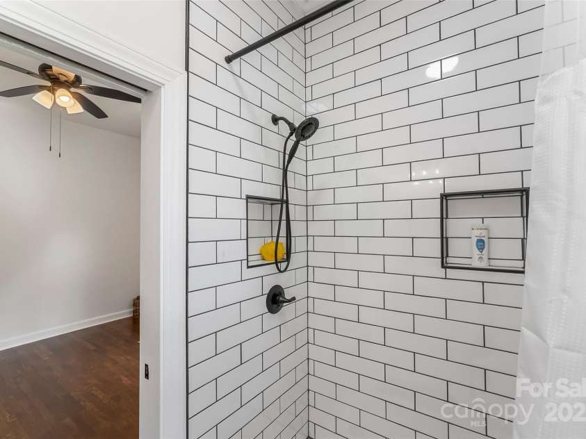 302 White Street, Morganton, NC 28655.  MLS# CAR4271215, YatesRealty ID 3452. 