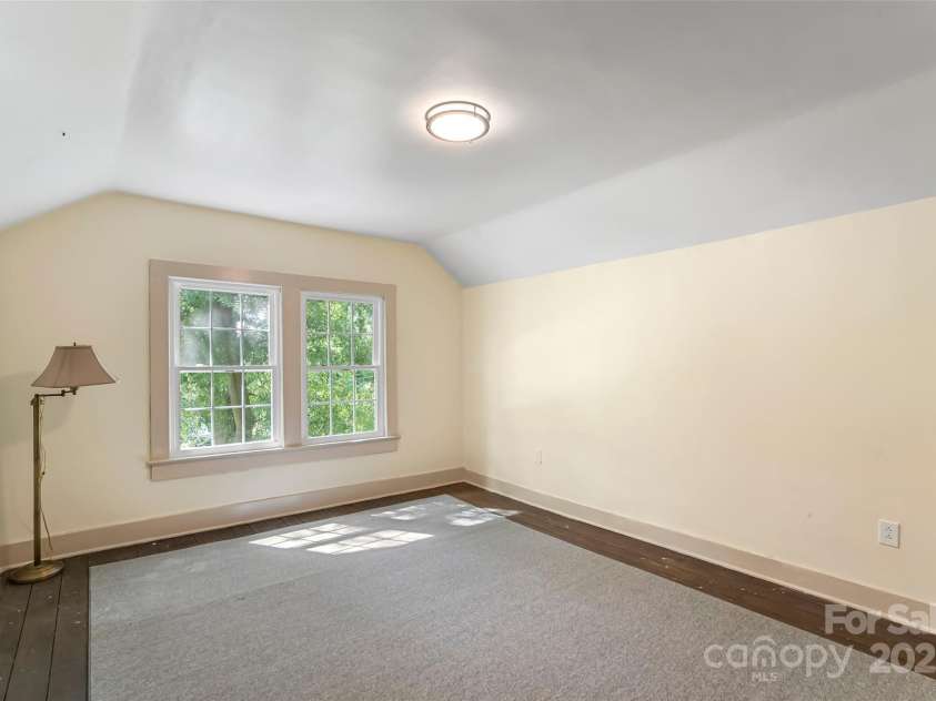 302 White Street, Morganton, NC 28655.  MLS# CAR4271215, YatesRealty ID 3452. 