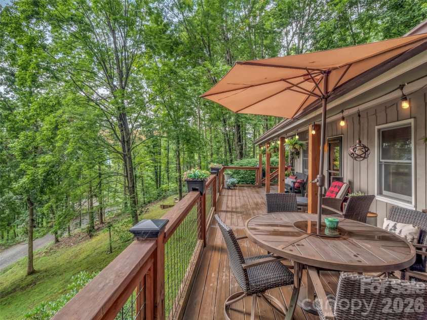 346 Wendy Way, Clyde, NC 28721.  MLS# CAR4289495, YatesRealty ID 3452. 