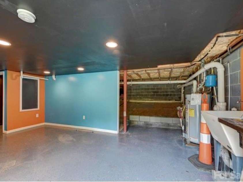 109 Meadow Run, Asheville, NC 28806.  MLS# CAR4259730, YatesRealty ID 34520. Basement from Entry