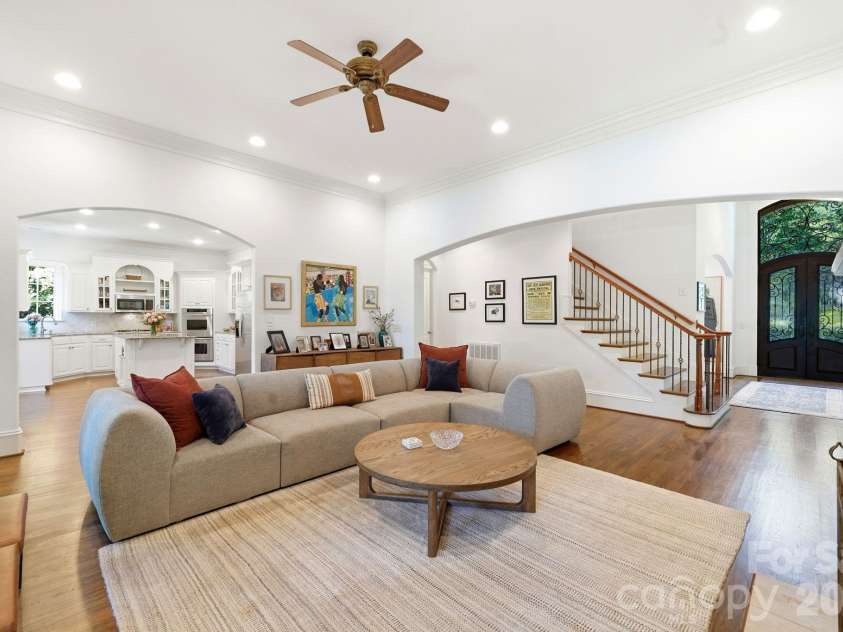 11120 Mcclure Manor Drive, Charlotte, NC 28277.  MLS# CAR4398622, YatesRealty ID 34520. 