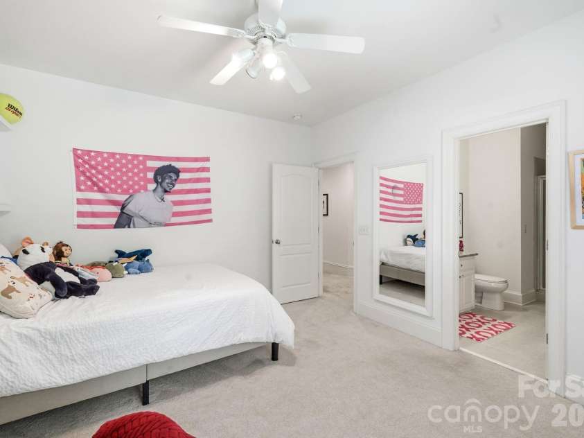 11120 Mcclure Manor Drive, Charlotte, NC 28277.  MLS# CAR4398622, YatesRealty ID 34520. 