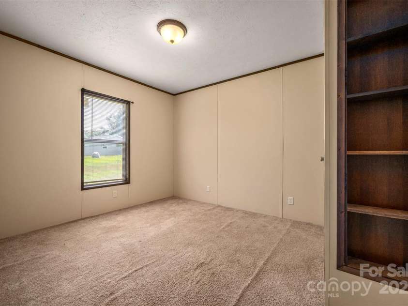 156 Brown Lane, Ellenboro, NC 28040.  MLS# CAR4281281, YatesRealty ID 34522. 