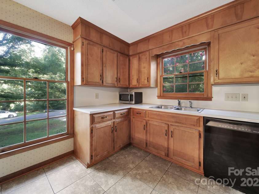 1947 Fairhill Circle, Rock Hill, SC 29732.  MLS# CAR4296363, YatesRealty ID 34523. 