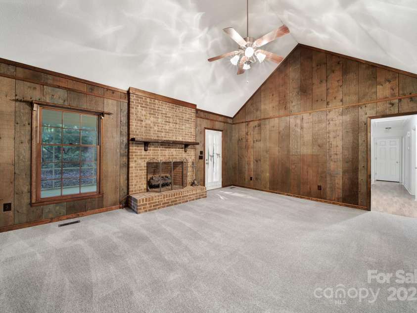 1947 Fairhill Circle, Rock Hill, SC 29732.  MLS# CAR4296363, YatesRealty ID 34523. 