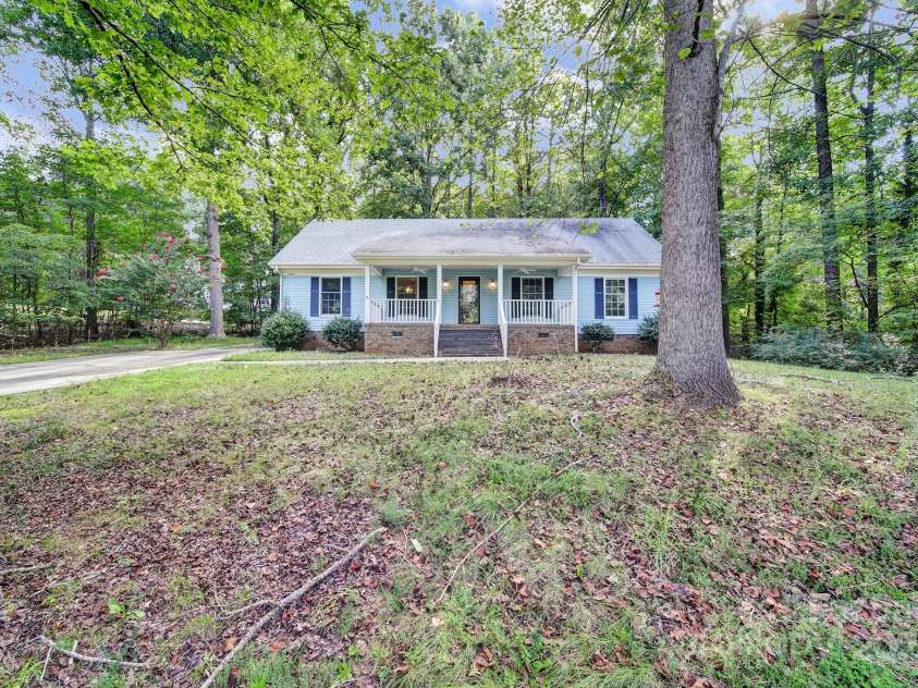 1947 Fairhill Circle, Rock Hill, SC 29732.  MLS# CAR4296363, YatesRealty ID 34523. 