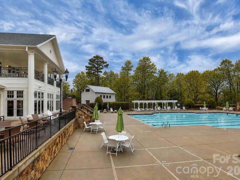 4032 Whipcord Drive, Waxhaw, NC 28173.  MLS# CAR4369759, YatesRealty ID 34523. 