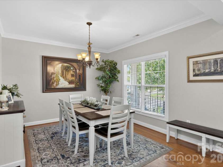 1047 Curry Way, Matthews, NC 28104.  MLS# CAR4388516, YatesRealty ID 34524. 